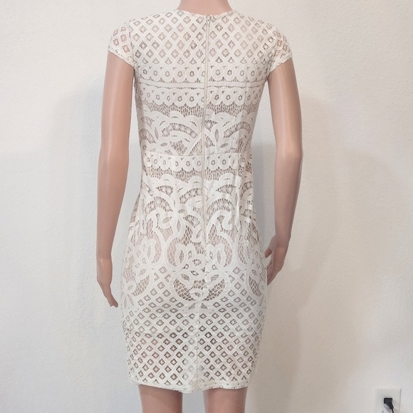 Windsor White Lace Short Sleeve Dress Size: L - Picture 7 of 11